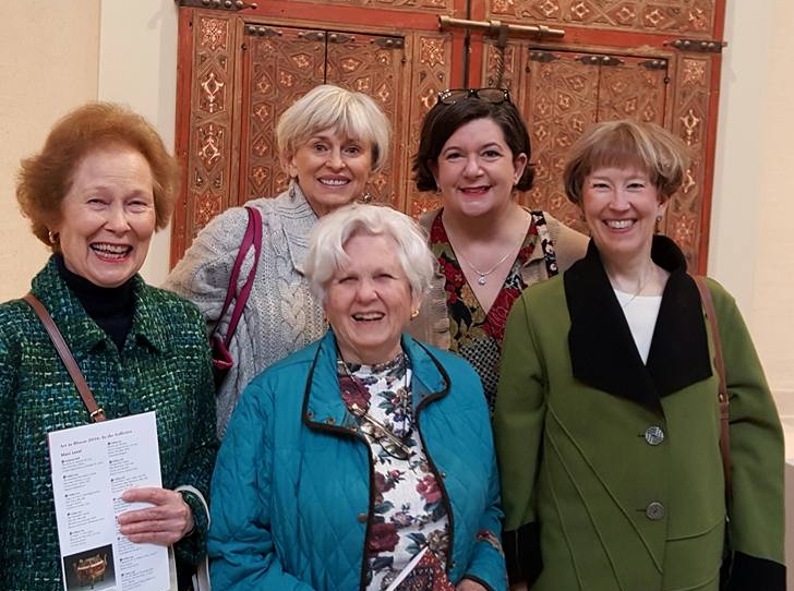 2016-03-11 Bethany w Pi Phi Alums at Art Museum.jpg